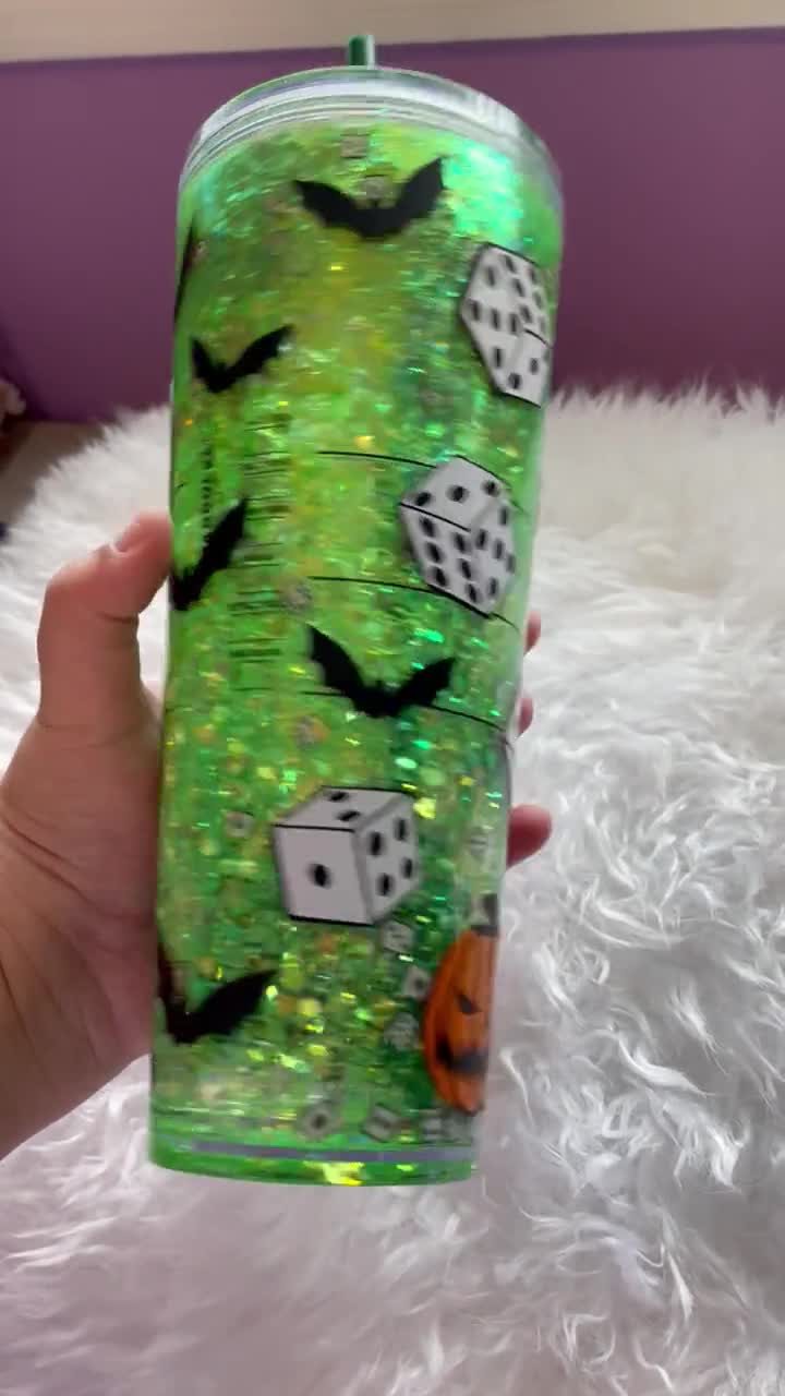 Vaso de bola de nieve Starbucks de 24 oz Oogie Boogie // Pesadilla antes de Navidad // Villano // Vaso frío Venti // Hecho a pedido video poster