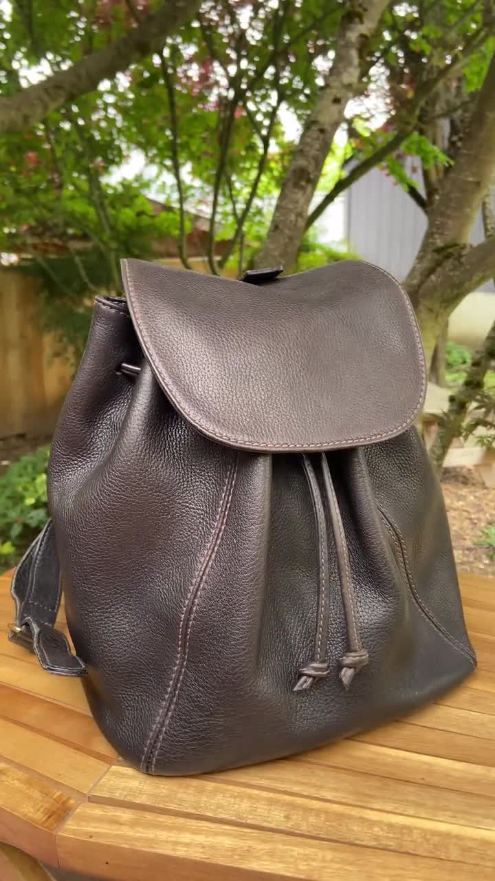 バッグ Vintage COACH Drawstring Nubuck Backpack COACH® | Vintage Drawstring Backpack | COACH®