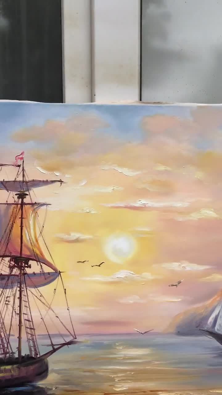 キャンバスに描かれた海事絵画、海に浮かぶ船、夕焼けの油絵