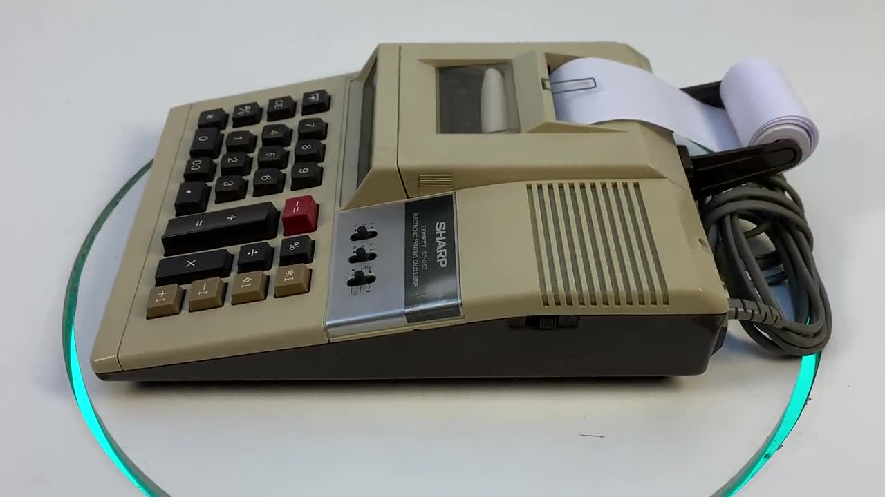 70s Sharp Compet CS-1183 Desktop Minimalistic Cream Vintage
