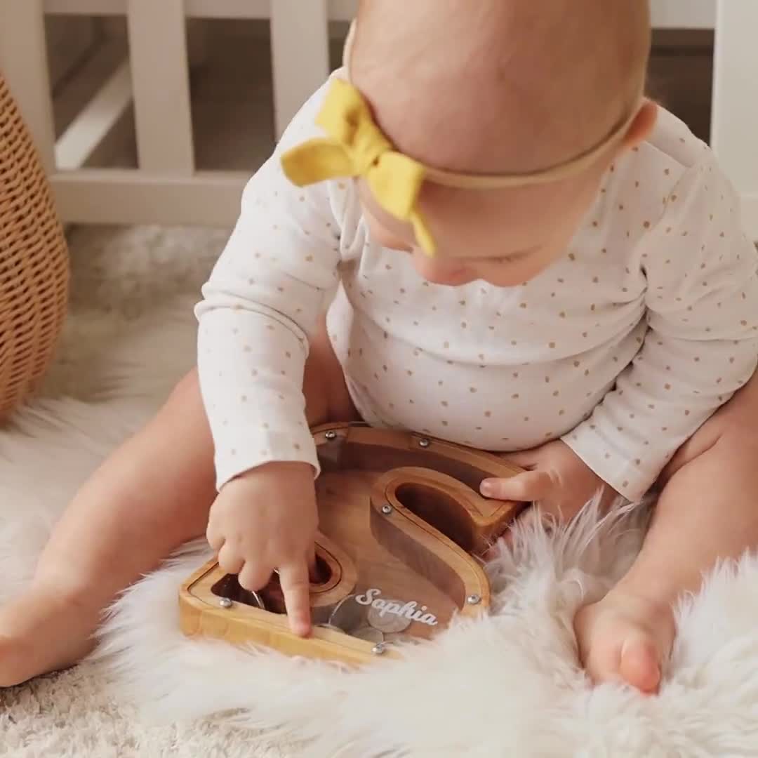 Lettera salvadanaio per adulti ragazzi ragazze bambini, legno 9 pollici  grandi banconote personalizzate e monete banca salvadanaio, nome  personalizzato fai da te regalo creativo per R