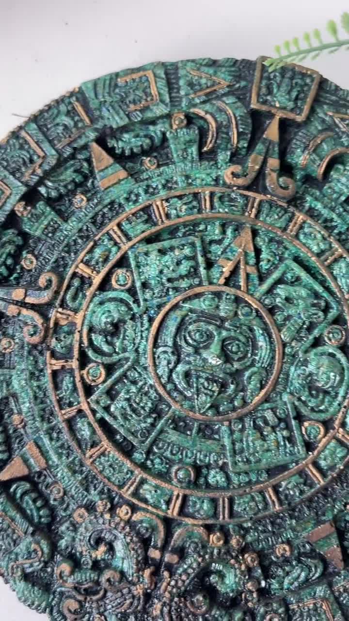 Vintage 1950s Aztec Sun Stone Wall Plaque: Malachite & Resin, Gold
