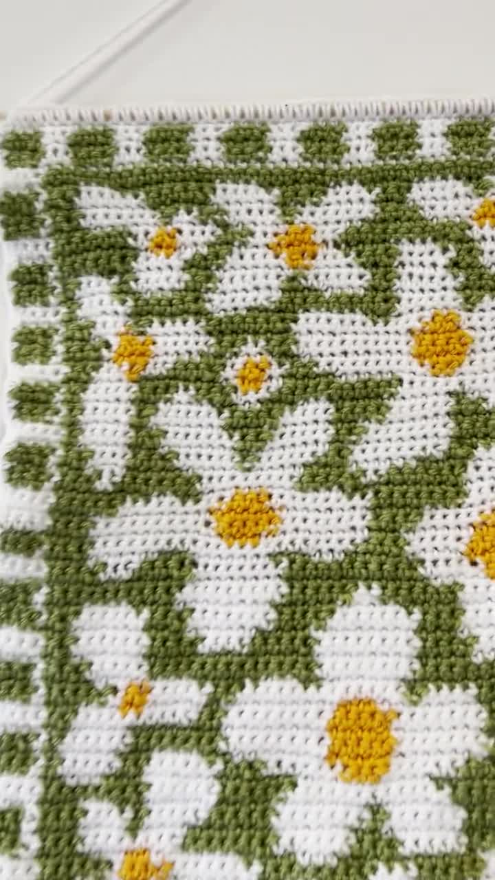 花のかぎ針編みタペストリーパターン - デジタルダウンロードPDF | 花