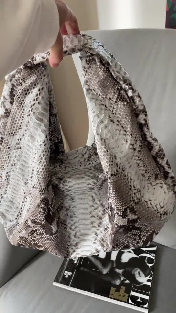 HUNT☆Padded Hobo - Silver Amazon.com: KWBQZGA Silver Hobo Bags Women Large Shoulder