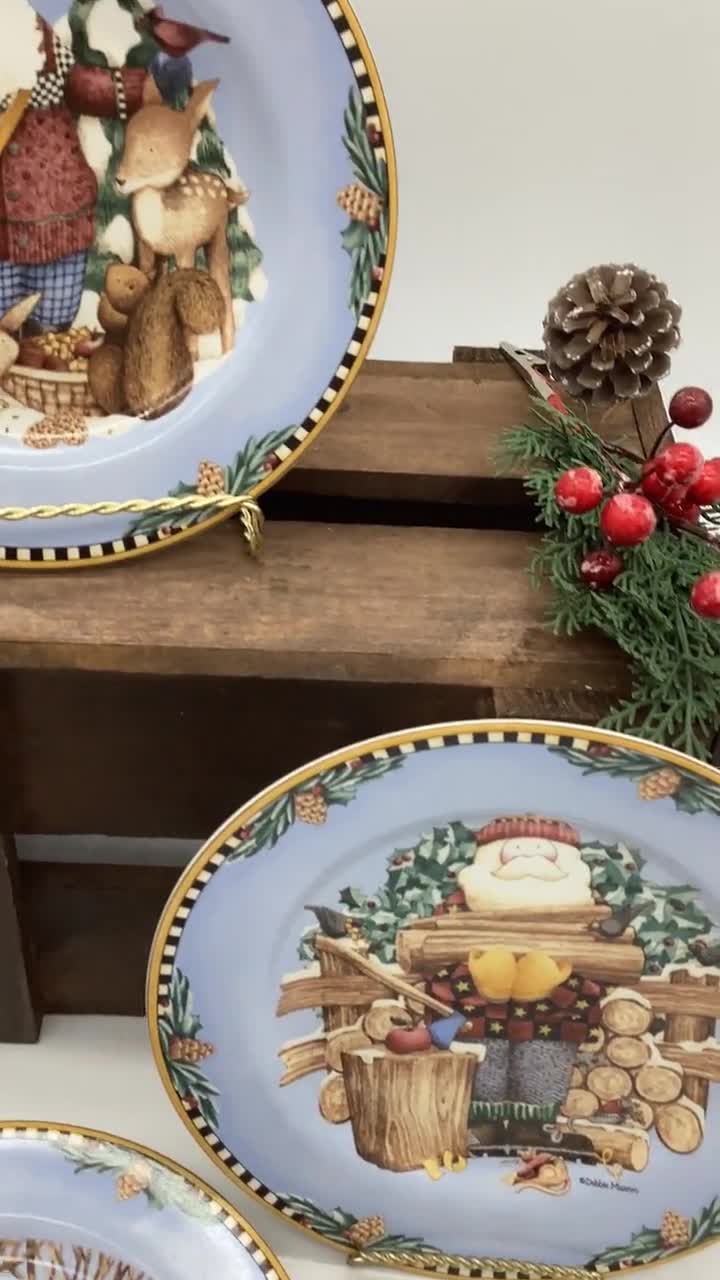 Sakura Set of 3 Salad Plates Christmas Dessert Plate