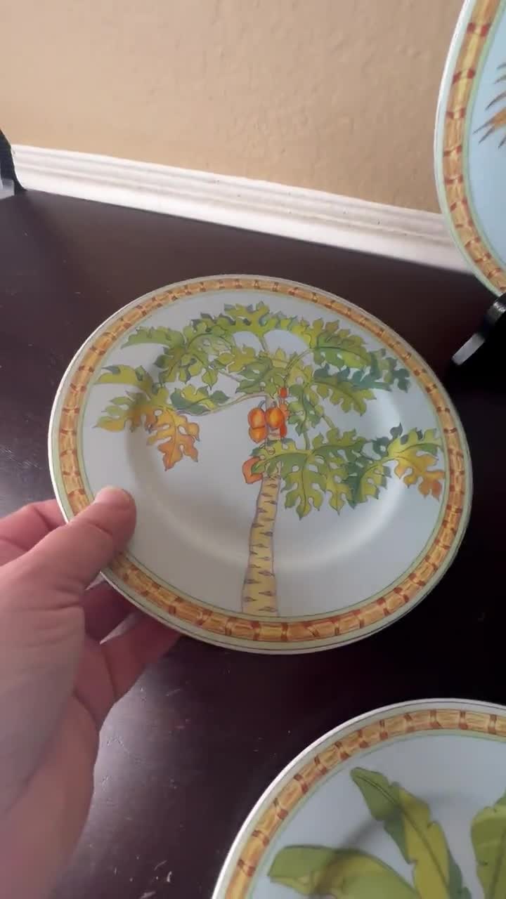 Vintage Andrea by Sadek Tradewinds Siddhia Hutchinson Palm Plate