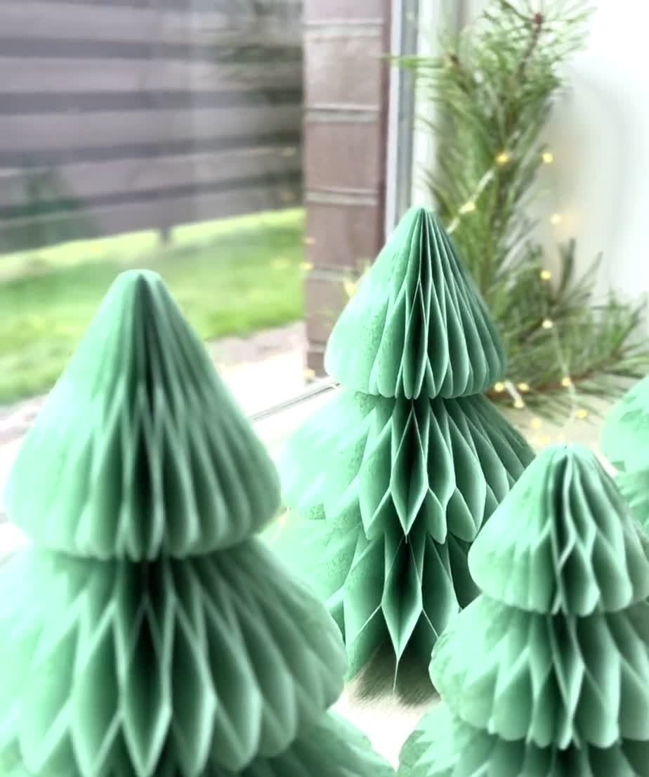 Sass & Belle - Forest Green Tree & Diamond Honeycomb Paper Hanging  Decorations - Set of 2