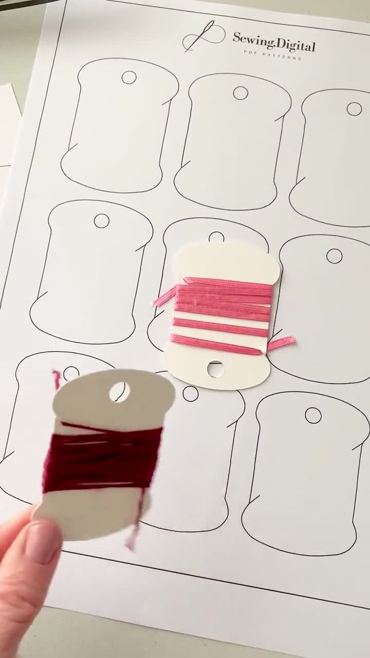 Printable DIY Box for Sewing Bobbins. Graphic by artsbynaty