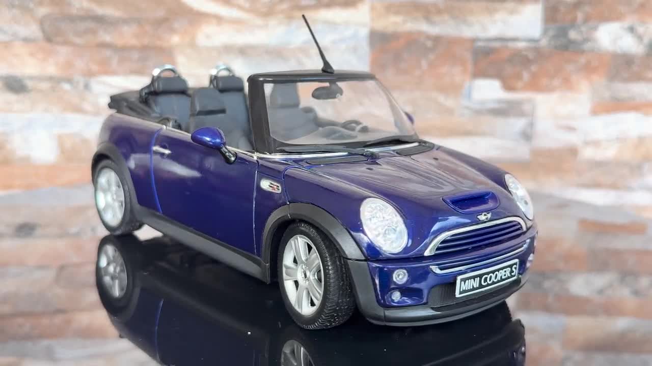 Mini Cooper S Cabrio | 1/18 ダイキャストモデルカー | 1/18スケール