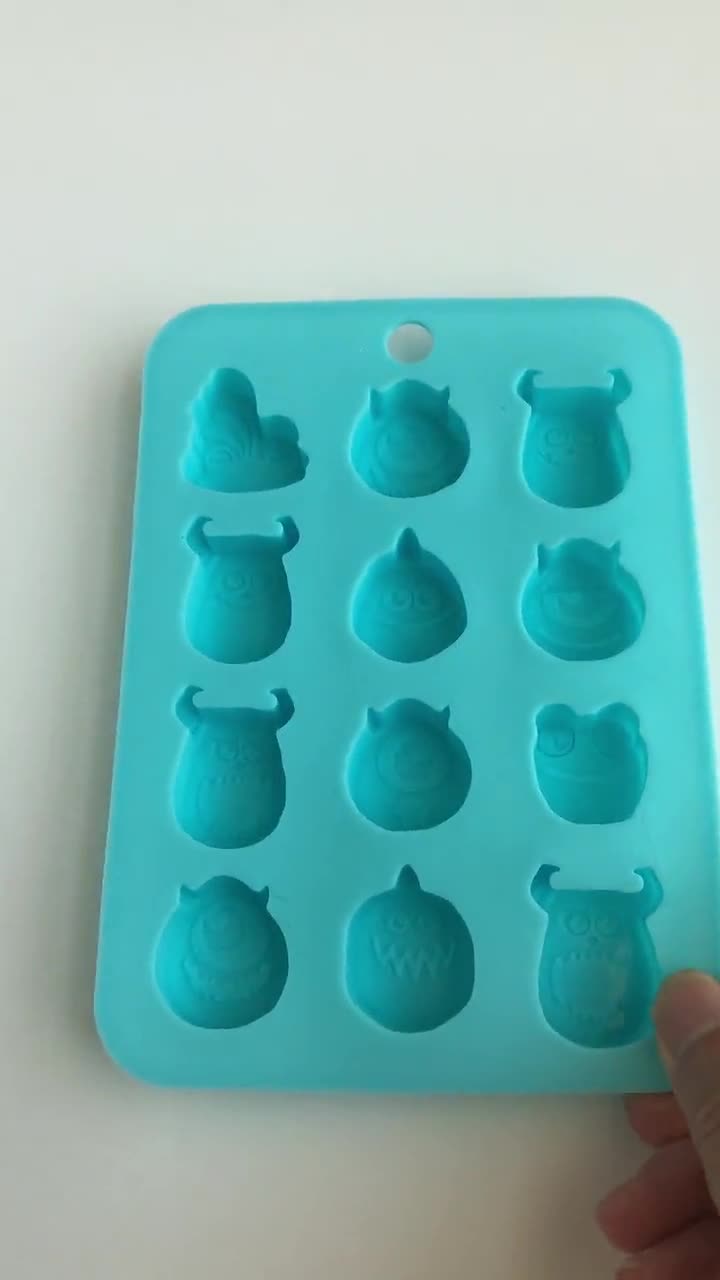 Disney Lilo and Stitch 8 Mold Silicone Ice Cube Jello Tray