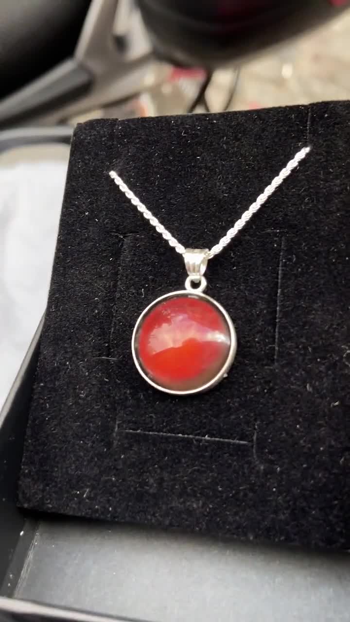 Collana con pietra dell'umore che cambia colore / Collana senza nichel per pelli sensibili - Italia
