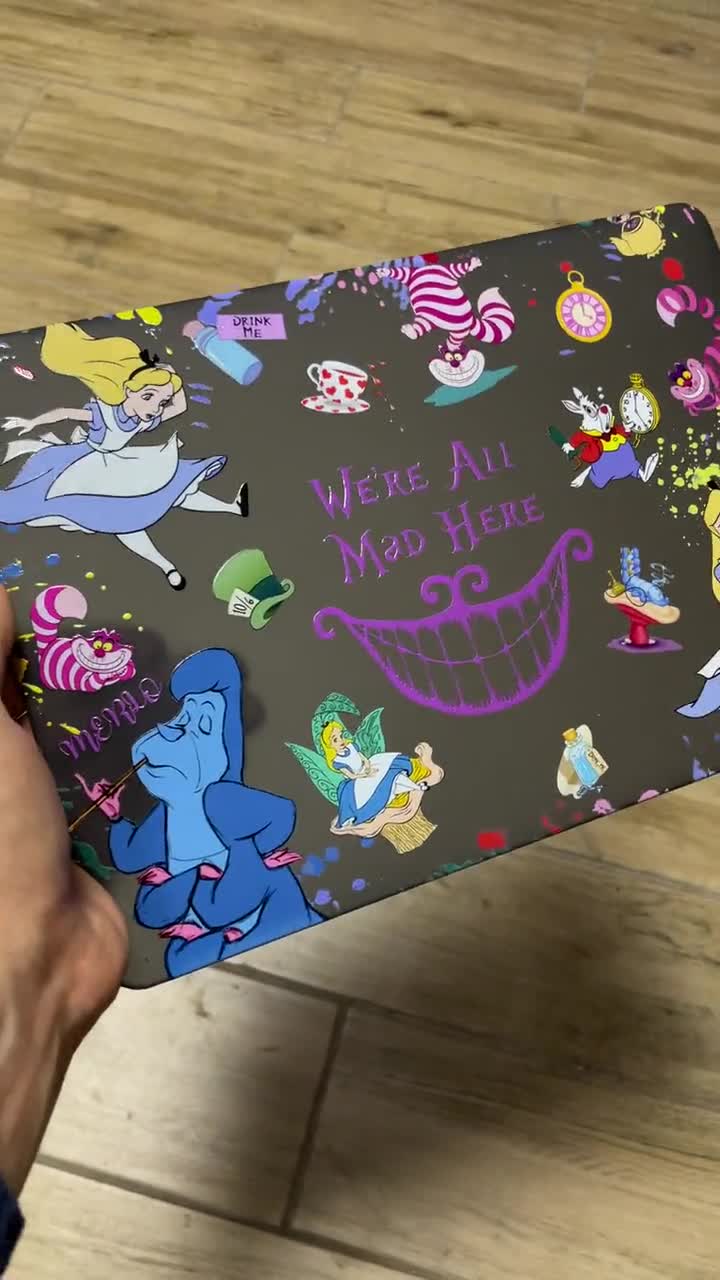 Alice in Wonderland MacBook A2337 Air 13