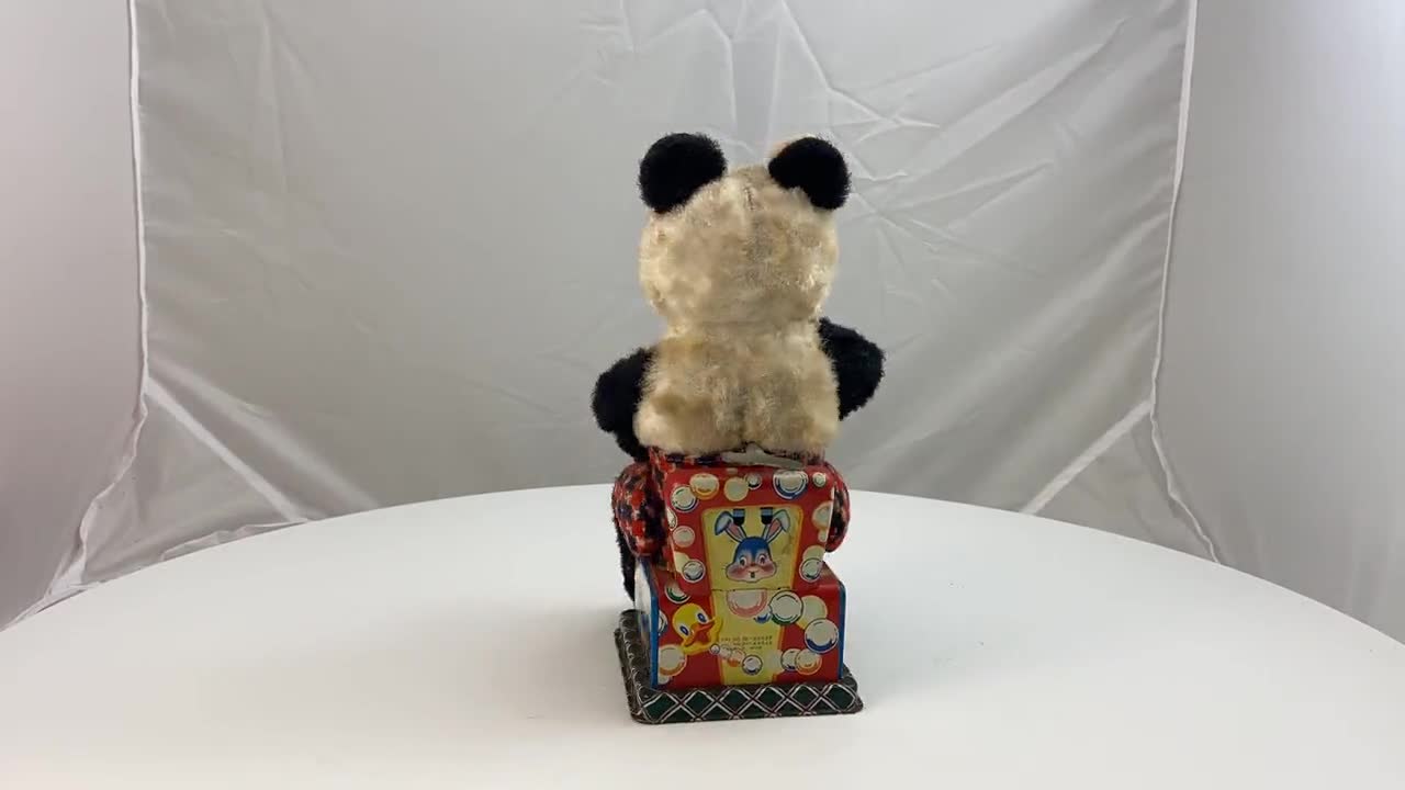 ヴィンテージ アルプス製 ゼンマイ式パンダのおもちゃ（シャボン玉を