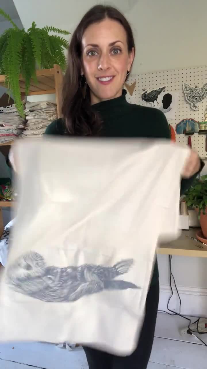 Otter Tea Towel Organic Cotton Flour Sack Towel Screen Printed Unpaper Towel  Kitchen Towels Otter Black 