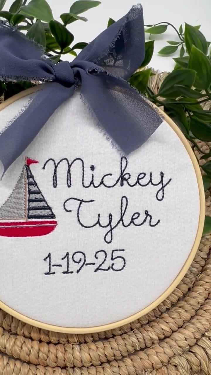 Nom de bébé voilier, décoration brodée pour chambre de bébé garçon video poster