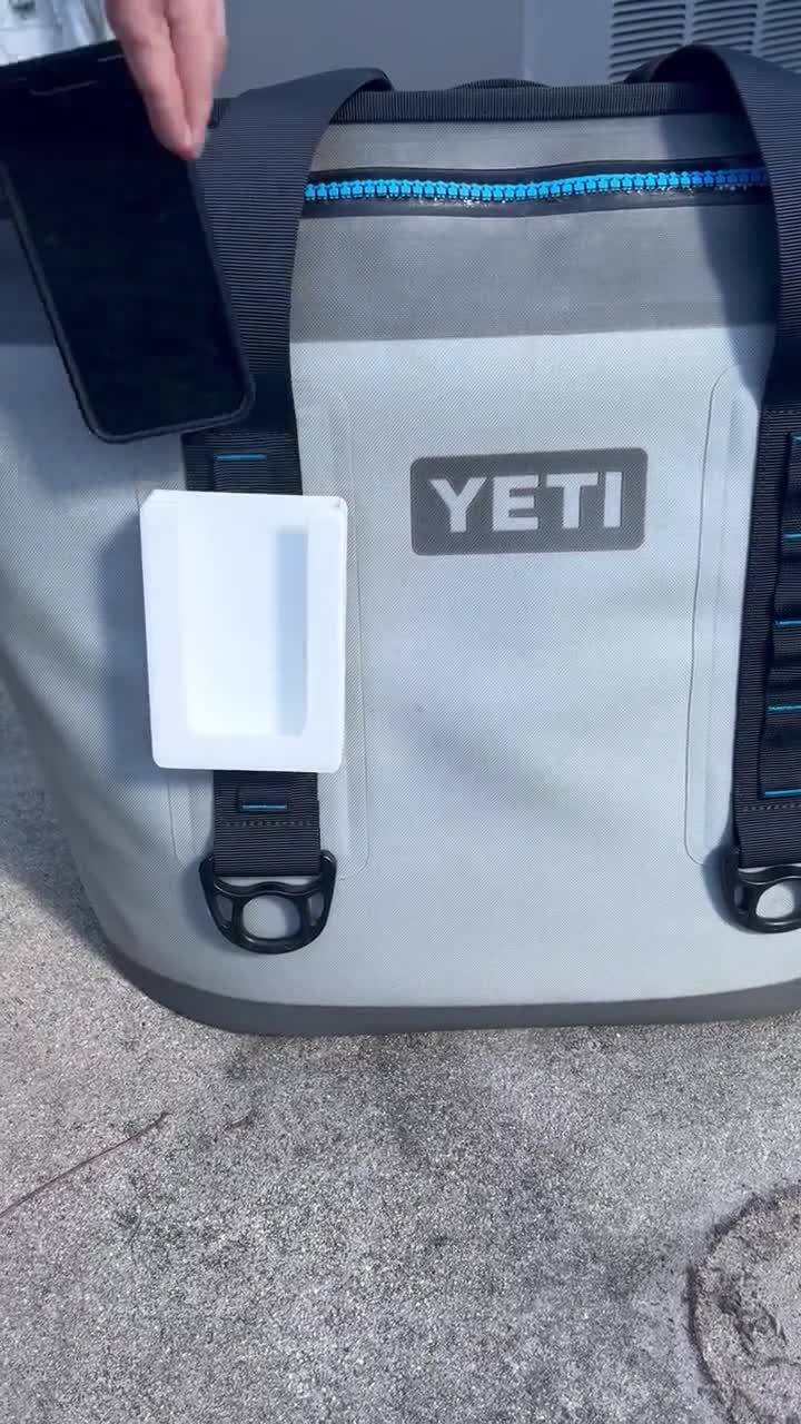 Soporte para teléfono Yeti Cooler: Hopper, Flip, accesorio para bolso Camino video poster