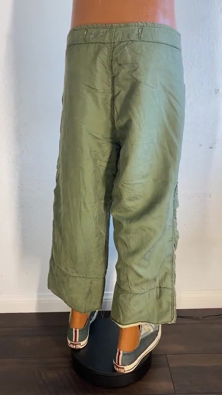 VTG M-51 Korean war US Army cold weather Arctic liner field wool olive  green pants size medium short waist 31