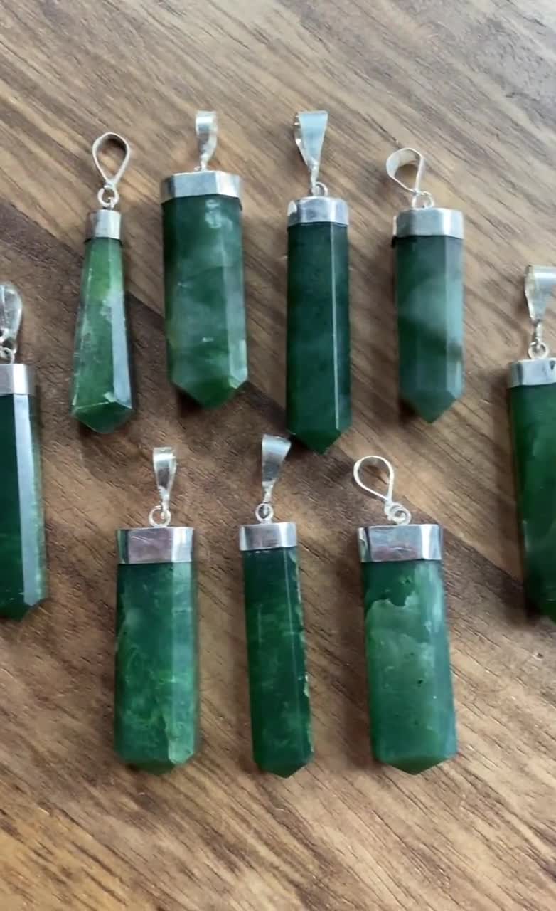 翡翠ペンダントコードネックレス、メンズ翡翠ネックレス、メンズ翡翠