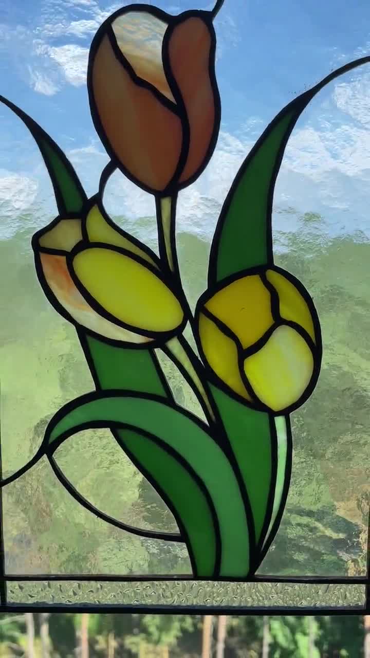 Tulip Stained Glass Pattern • Tulip Flower Suncatcher Pattern – OzGlassArt  Patterns