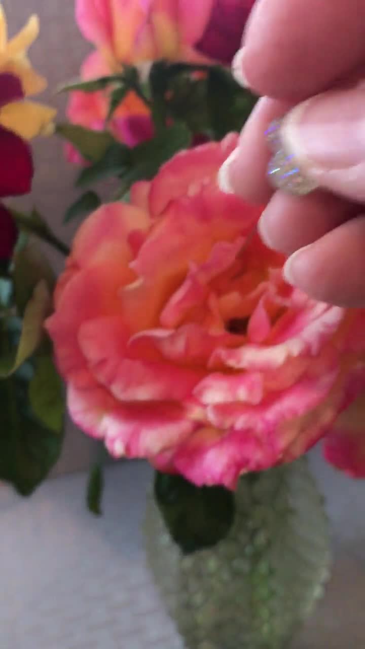Disney Wedding-Hidden Mickeys Bouquet-FREE SHIP-Flower Picks-Corsage-Floral  Pins-Flower Posts-Clear AB-Bridal Flowers