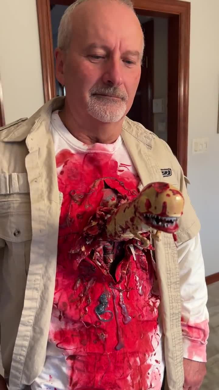 動くエイリアンチェストバスター!!! - Etsy 日本