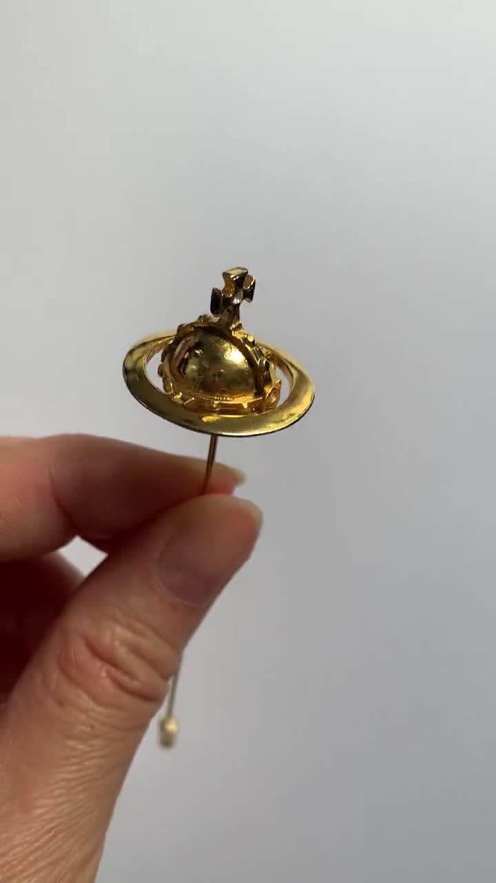 Vintage Vivienne Westwood 3D Orbit / Planet Golden Tone