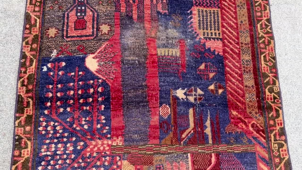 3x5 ヴィンテージ アフガン バルーチ 絵柄ラグ、手織りウール村風景