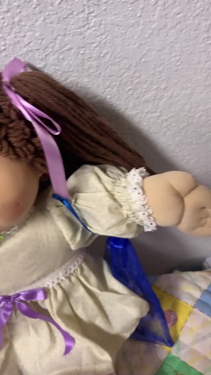 Vintage Cabbage Patch Kid Girl HTF Violet Eyes Brown Poodle Hair