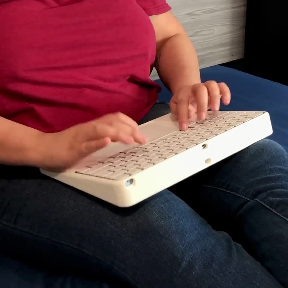 2021/2024 Apple Magic Keyboard およびトラックパッド用 Magic Tray