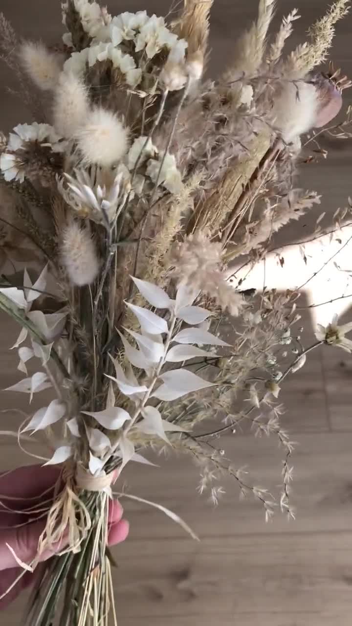 Medium White Beige Dried Flower Arrangement Natural Preserved