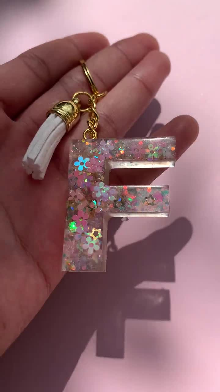 Resin Initial Keychain With Glitter – Pretty Fetish