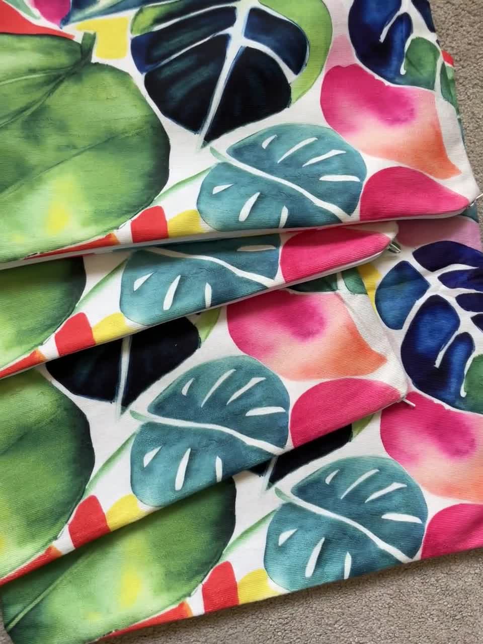 EKOBLA Federa Per Cuscino 50x76 Cm Con Foglie Tropicali E Fiori Acquerello - Per Divano E Letto - Colorata