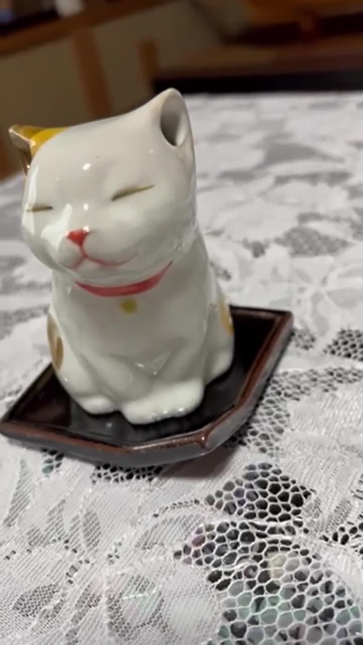 Portaincienso de cerámica con gatito y sakura