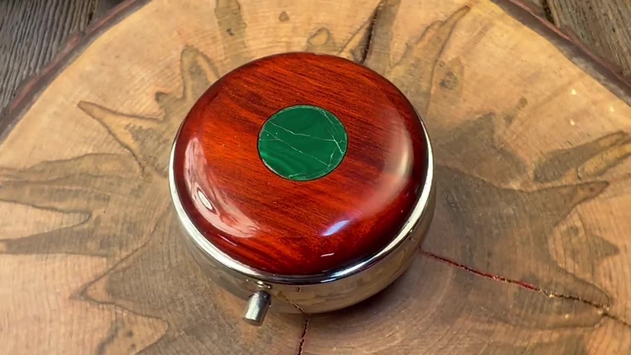 Wood/ Wooden Pill box, Keepsake case: Bloodwood, 3 Compartments, 1 popular Compartment