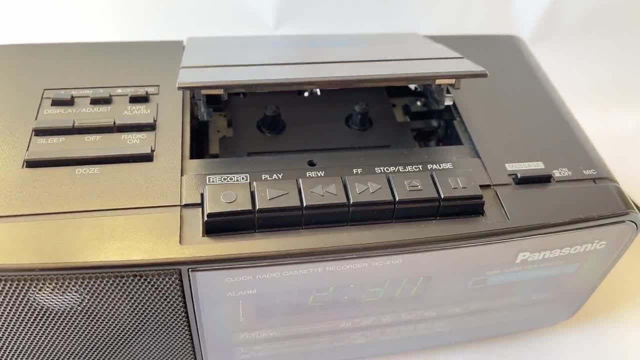 90s PANASONIC RC-X150 Clock Radio Cassette Recorder Alarm LCD