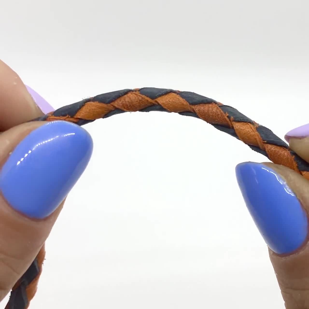Round braided leather cord Ø2,5mm - black+orange, 4,60 €