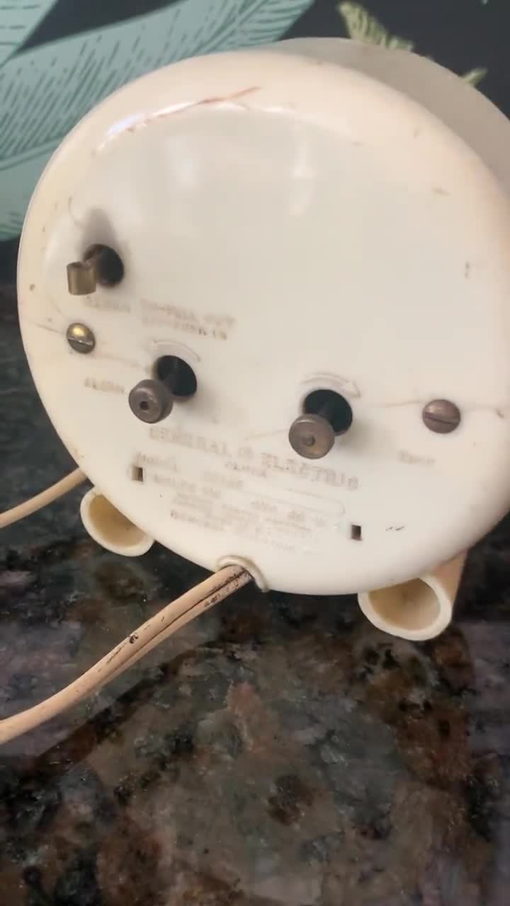 1940s General Electric Table Clock - Etsy