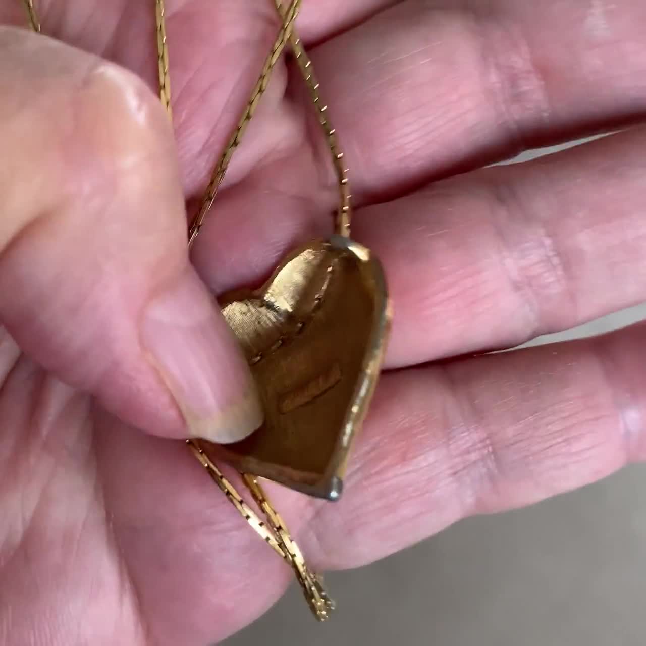 【VINTAGE HOLLYWOOD】Heart Long Chain Necklace★送料・関税込 C-N-230920-1-02_grande.jpg?v=