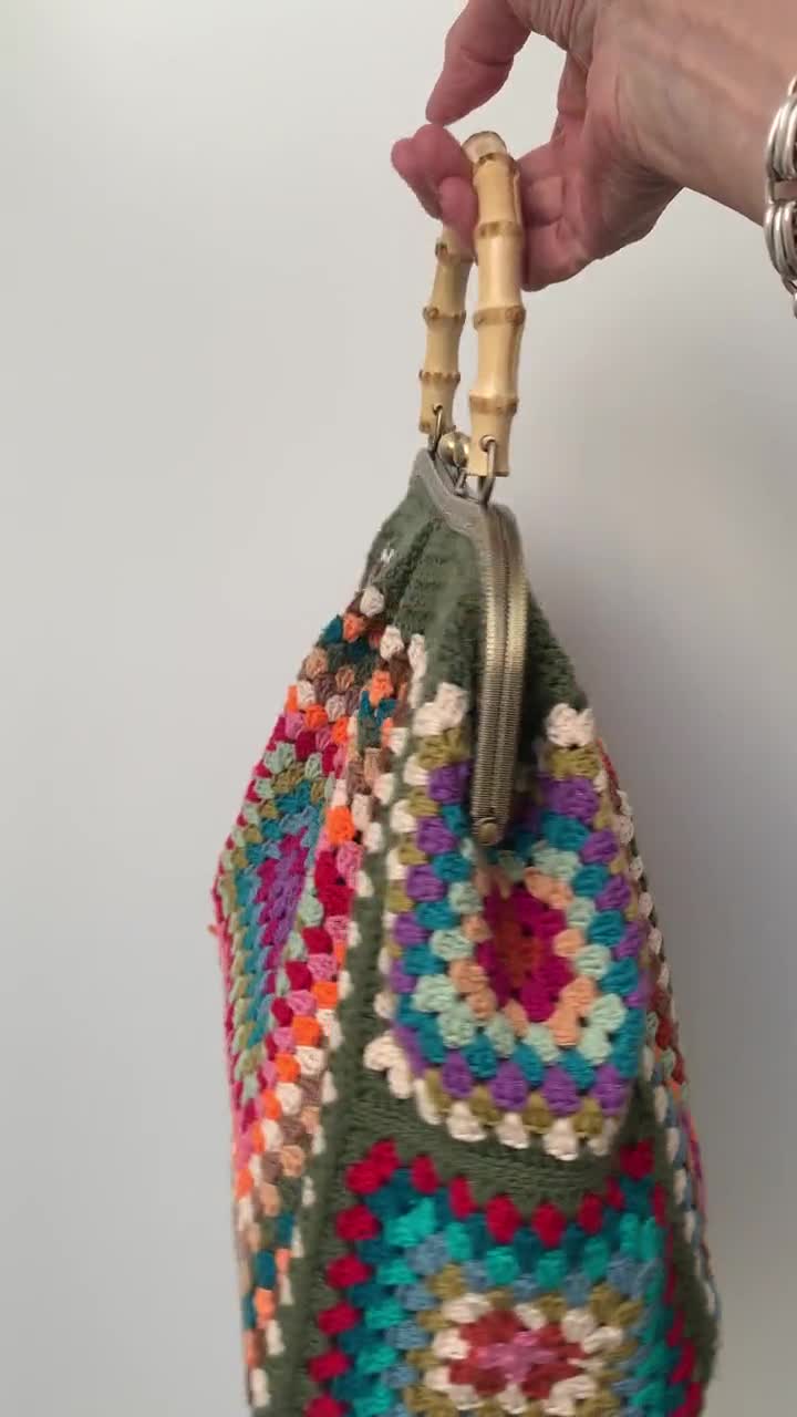 Granny Square Crochet Tote Bag Pattern: Bamboo Handle, Metal Frame