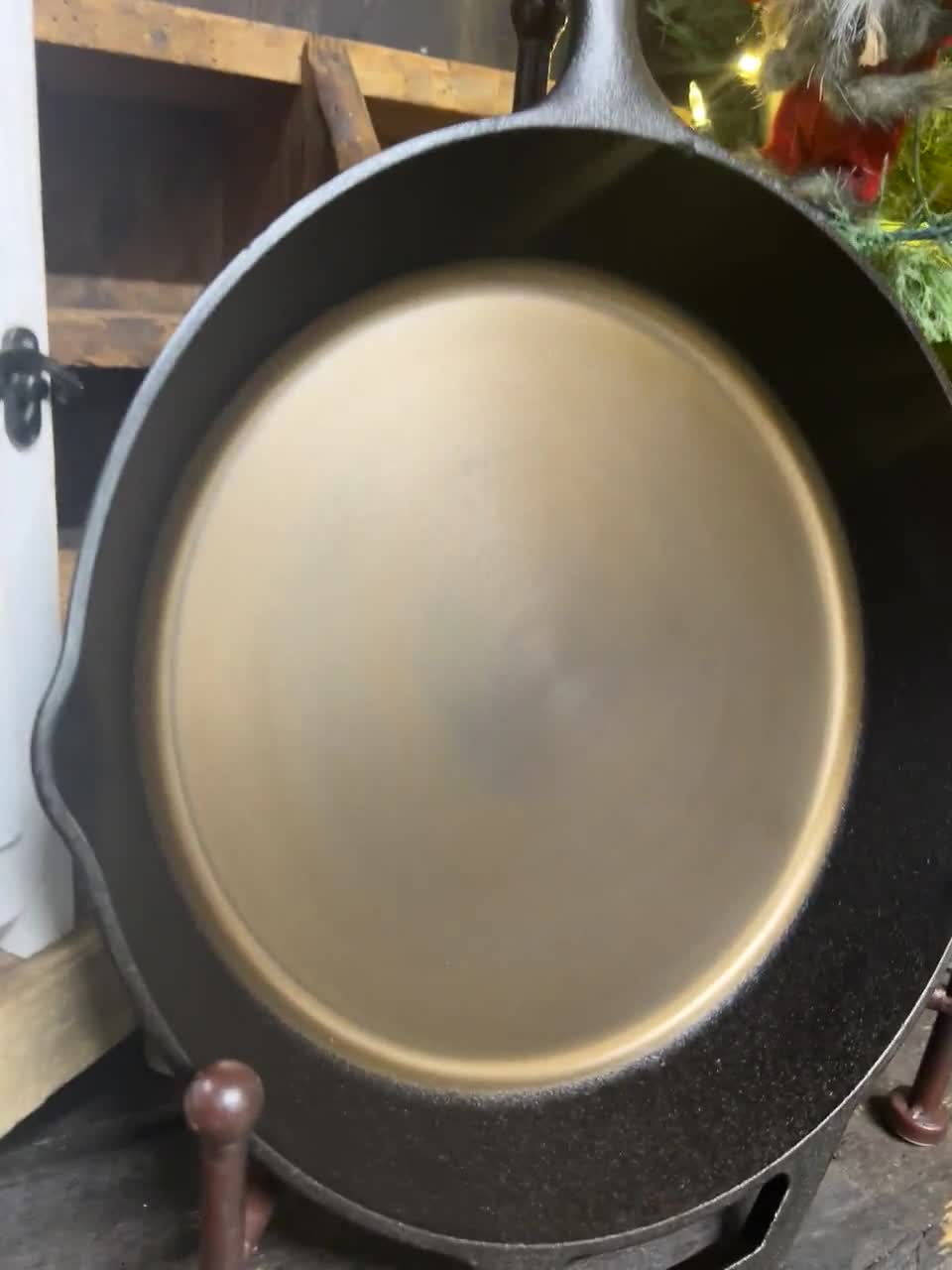Made in Georgia - Cast Iron Handle Cover- Extra Thick Leather Heat  Resistant Handle Holder for Cast Iron Skillets, Pans