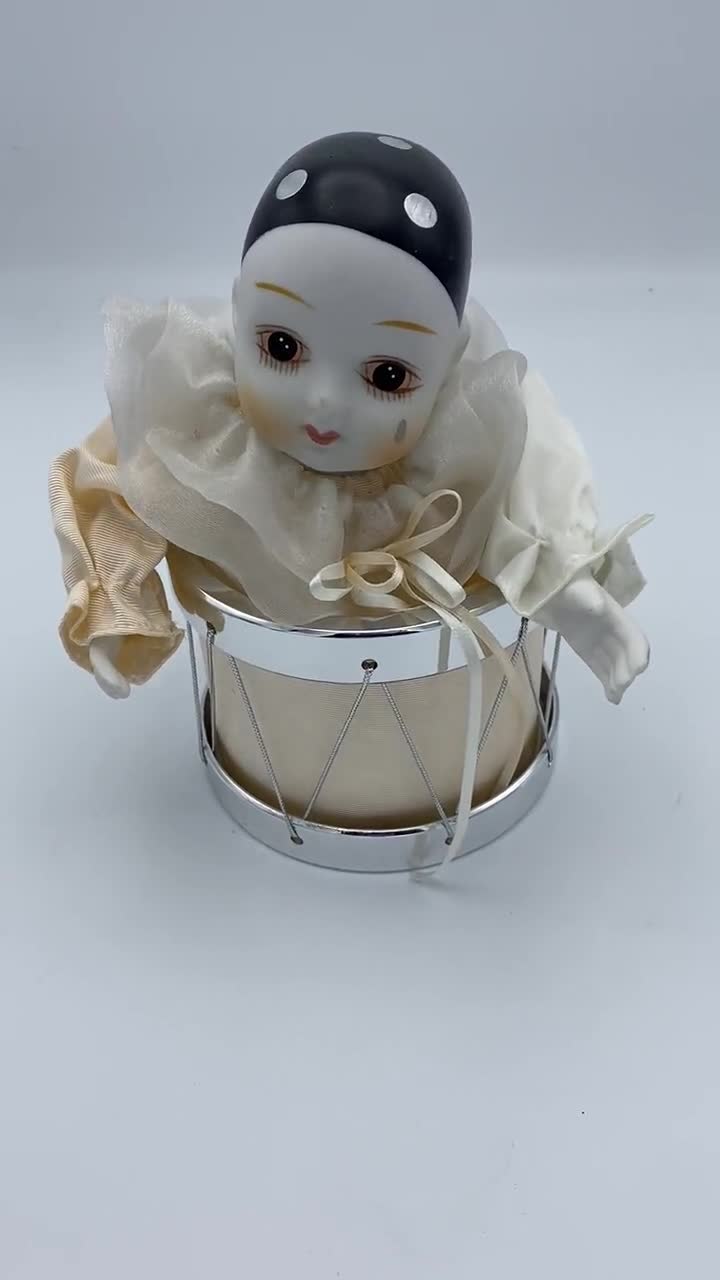 mimi the clown /シルクスクリーン Amazon.com: Maxyoung 8 Inch Porcelain Clown Doll, Harlequin