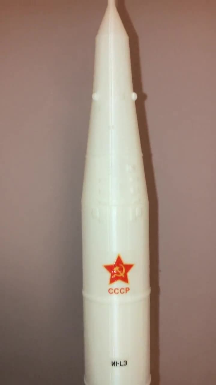 New! the Mighty Soviet N1 Moon Rocket Kit Model. ALL WHITE. Super