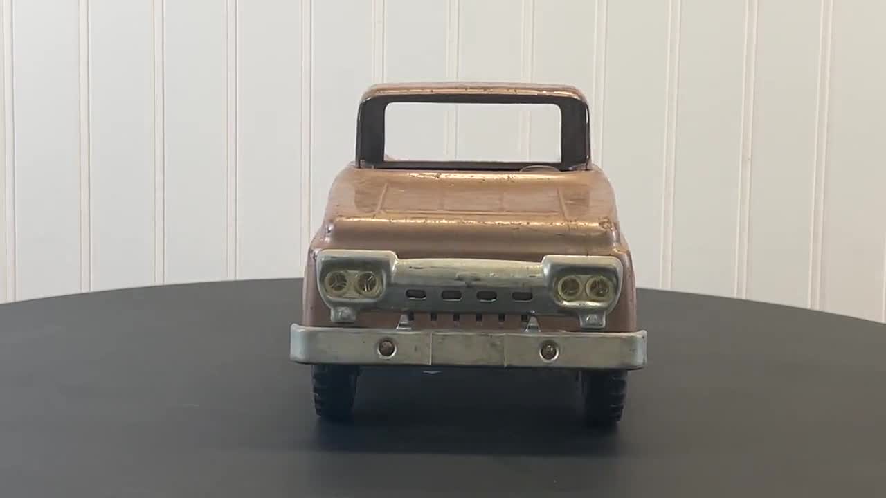 1959 Tonka cheapest Step Side Truck Teal & White (Missing Tailgate)