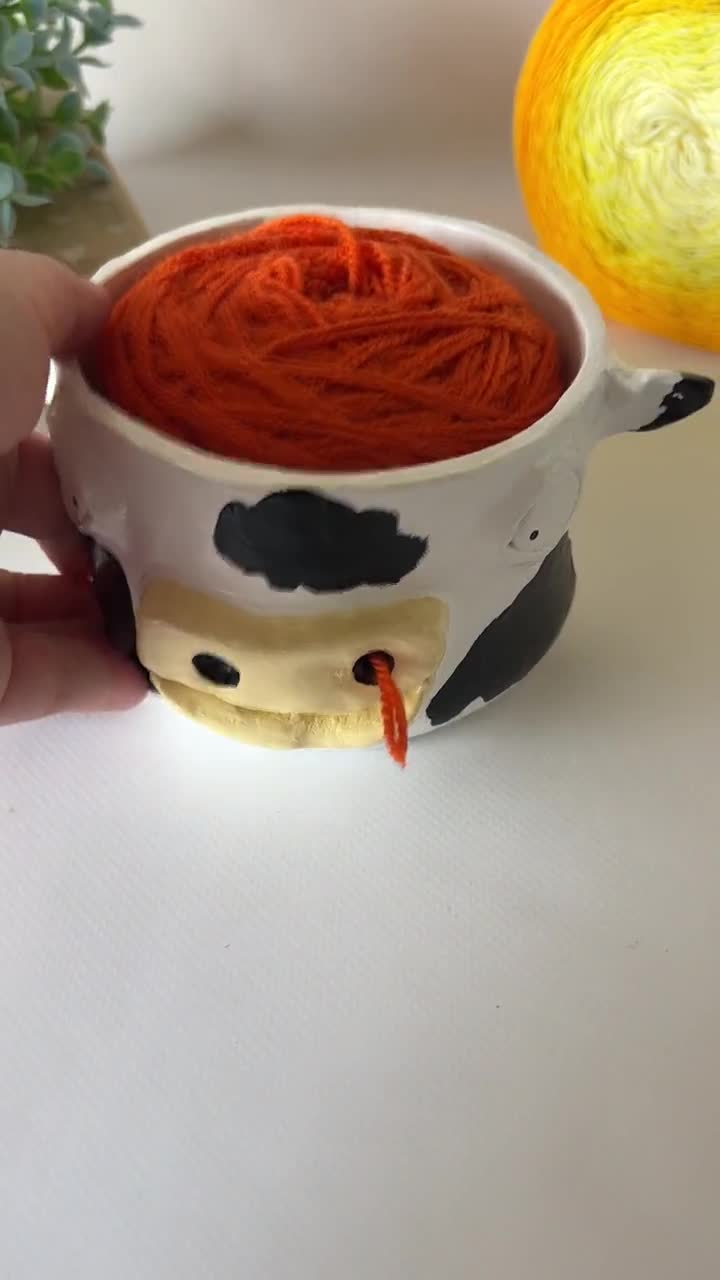 Small Crazy Cow Crochet Yarn Bowl Handmade Clay Knitting Bowl for Yarn Cow Crochet  Yarn Holder Farm Animal Gift Cow Lover Country Girl Gifts 