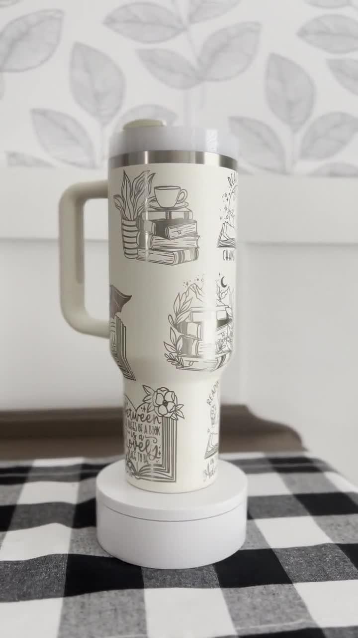 Stay Cozy Glass-Etched Coffee Mug – By Sabrina Marie