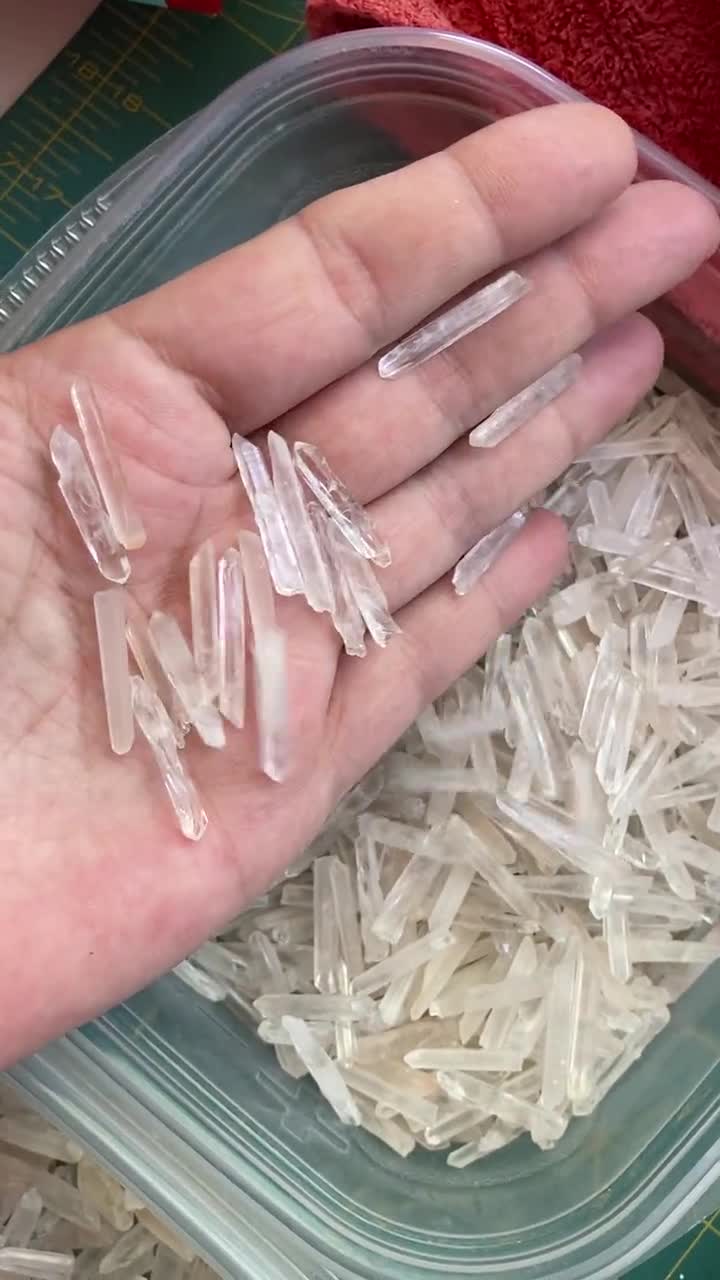 Quartz Crystal Points, Clear Quartz Bulk Lots Short Crystals 3-5mm Thick  .5-1 Length Small Brazilian Quartz Healing Crystals Jewelry Making 