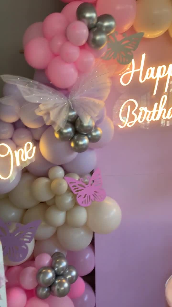 Set di decorazioni per feste di compleanno con farfalle - Ghirlande e palloncini colorati, accessori per feste vivaci e divertenti - Decorazioni per feste colorate e divertenti - Italia