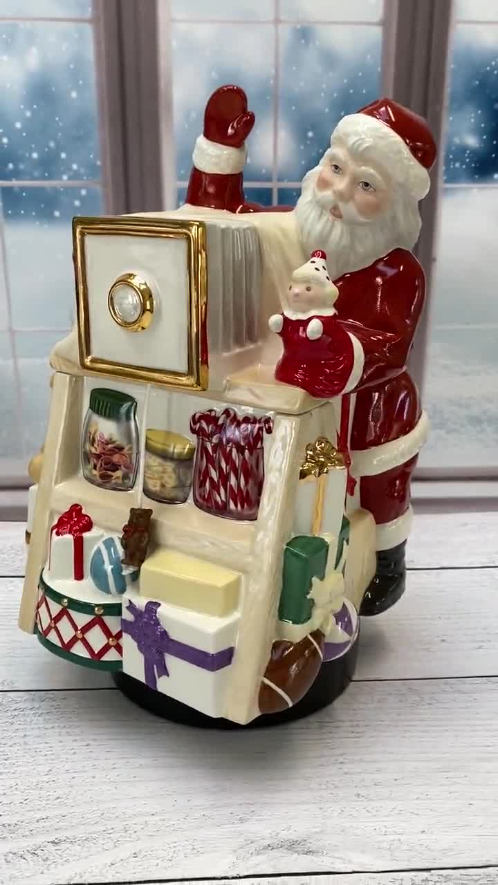 IOB Lenox Holiday Village Musical Candy Box Santa Ceramic