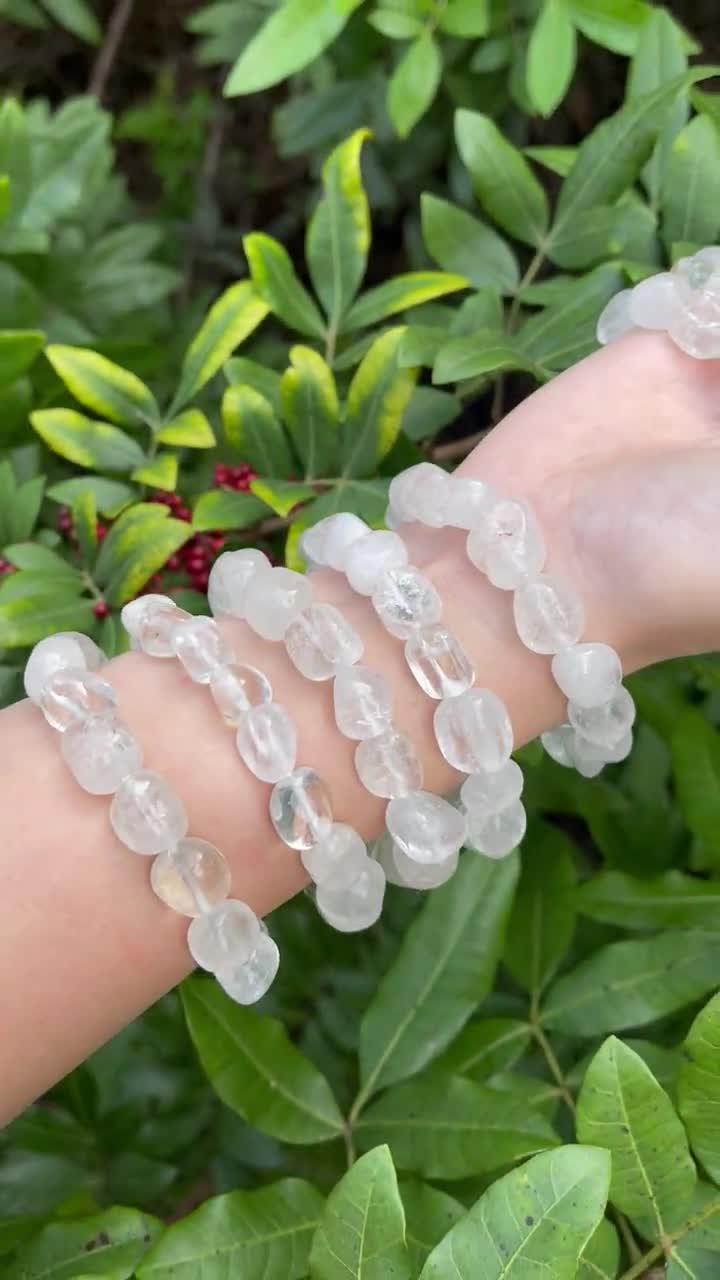 Clear Quartz Tumbled Gemstone Bracelet: 6-8 Mm Stones premium