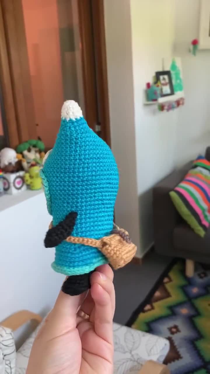 カラフルなスカウトのかぎ針編みパターンあみぐるみパターン